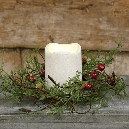 Red Berry & Cypress Candle Ring