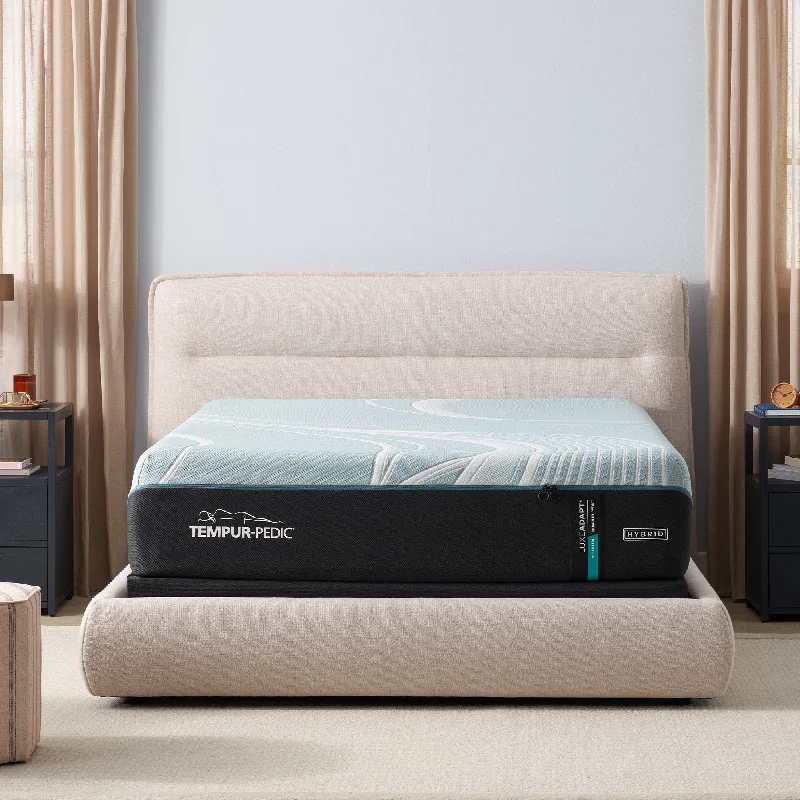 Natural latex and organic cotton blend mattressesTempur-Pedic LuxeAdapt Medium Hybrid 13" Mattress